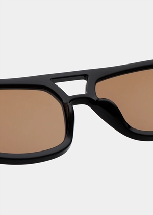 Kaya solbrille Black A.Kjærbede